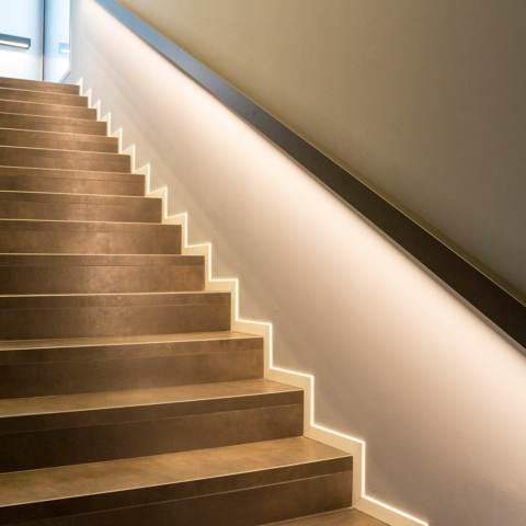 Novità Isens: Roll LED handrail